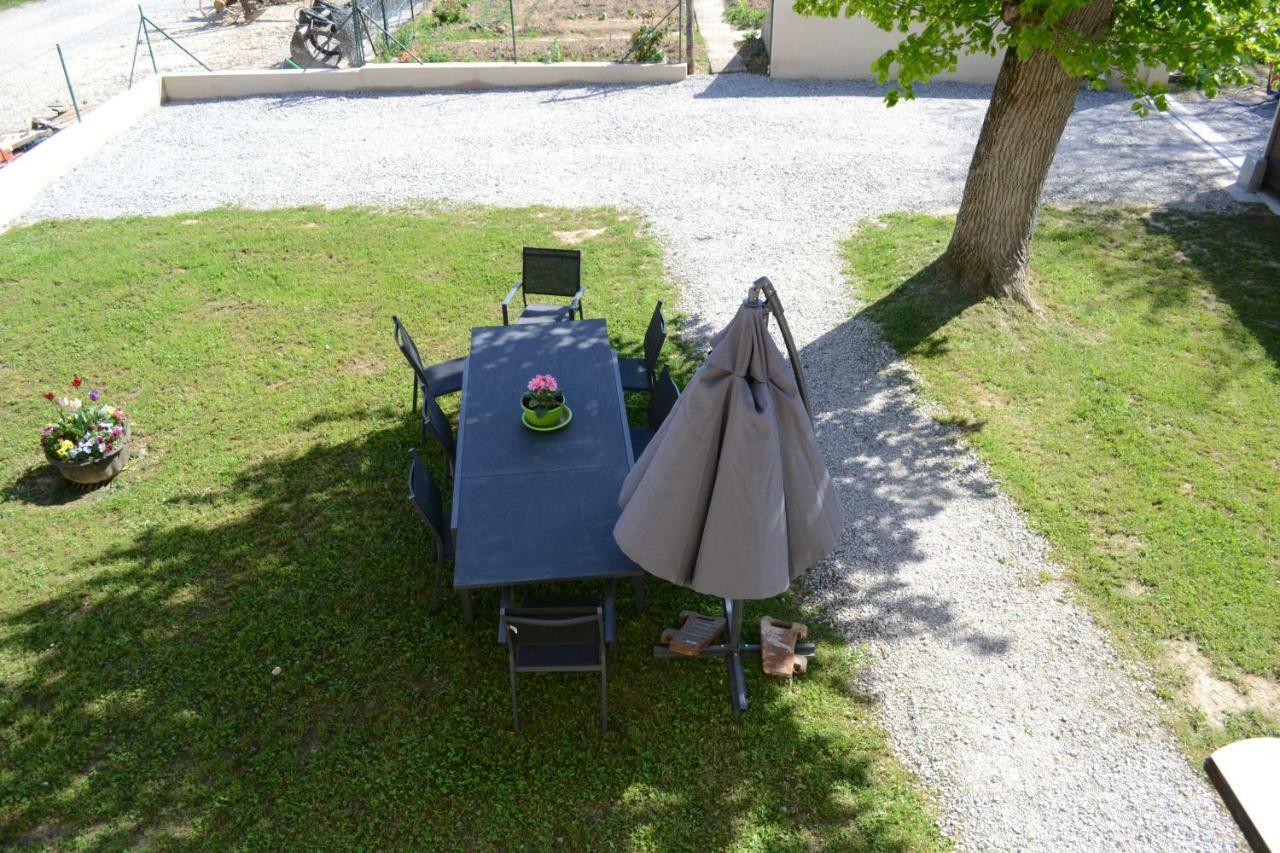 Gite Les Pins Montchenu 외부 사진